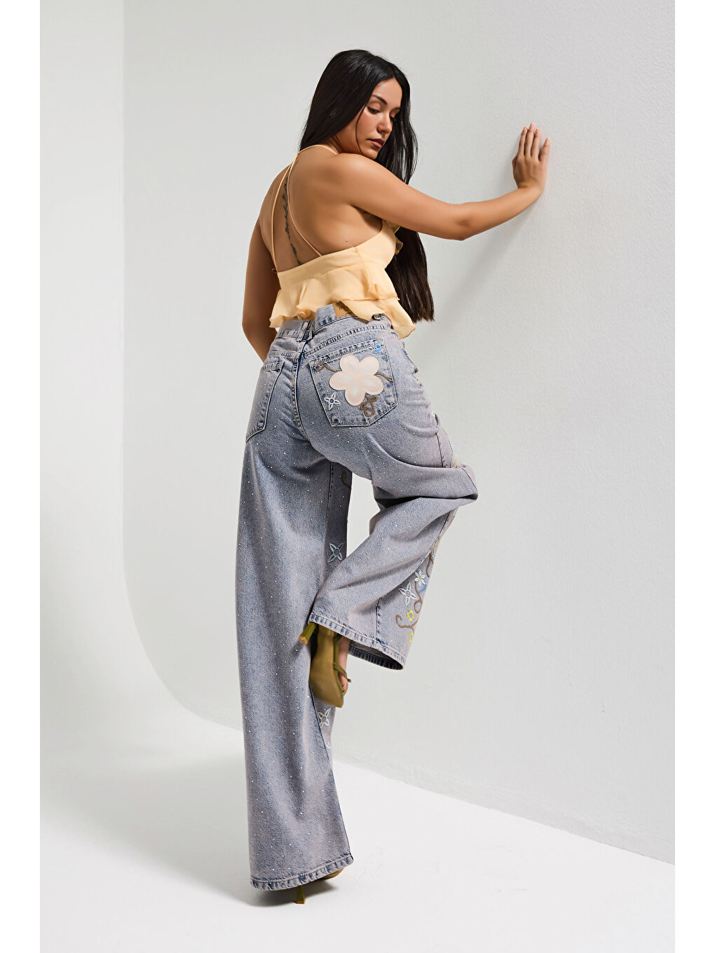 Mavi Kadın Jean Rengi T-3s6-89 Palazzo Fit Nakış ve Parlak Taşlı Özel Tasarım Denim Jean-1