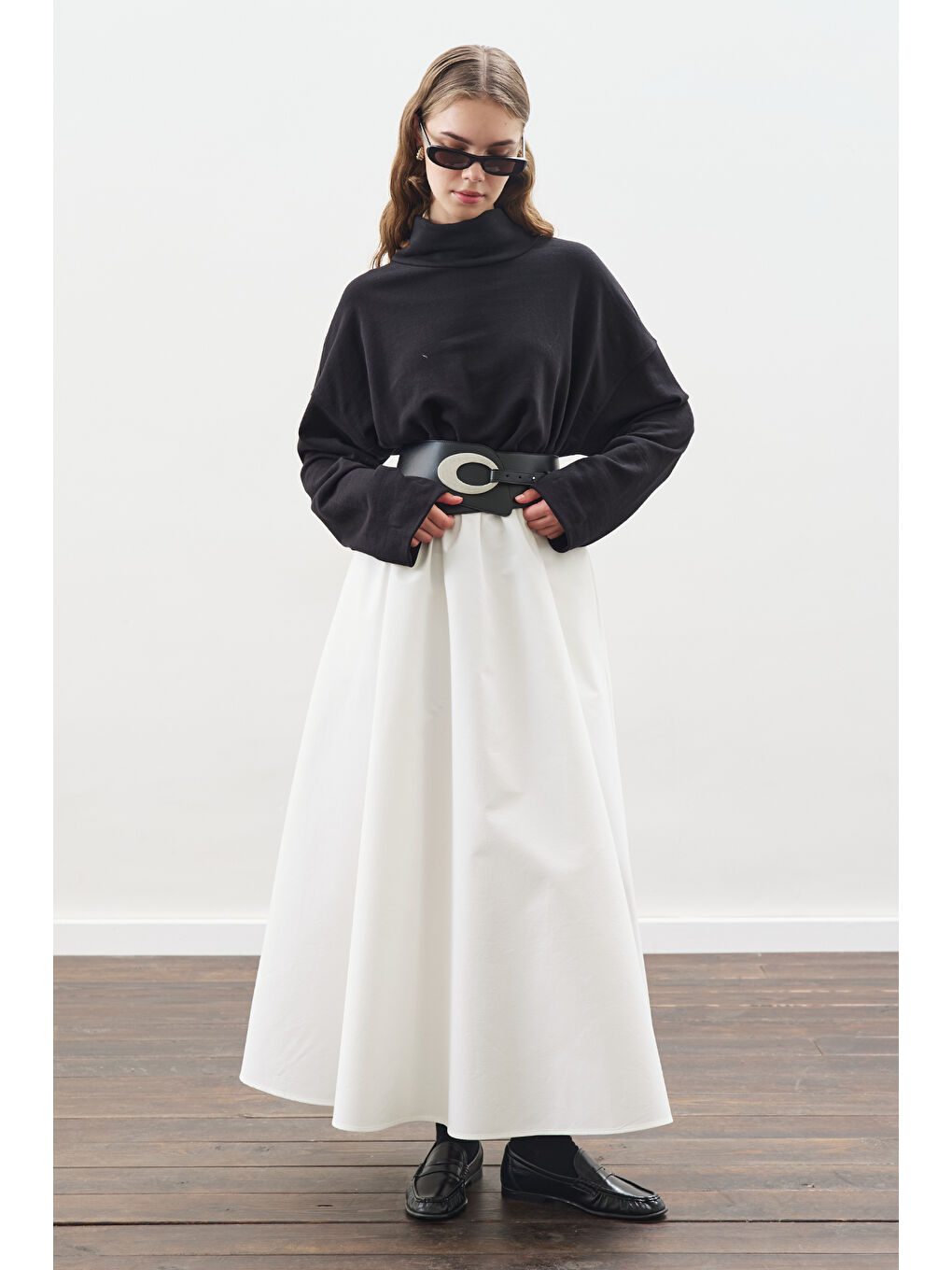 Yüksek Yakalı Oversıze Sweatshırt Siyah-4