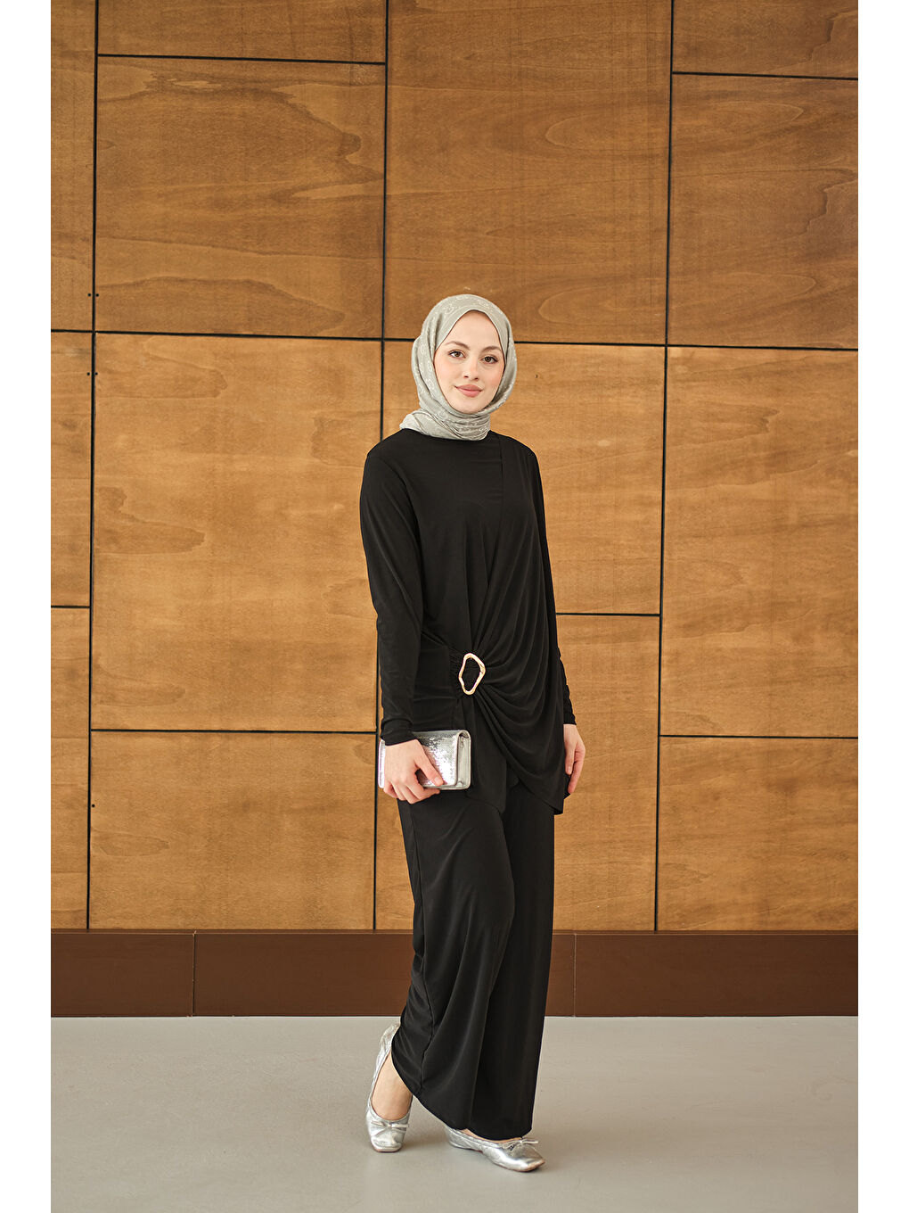 Kadın Ön Bağlamalı Süs Detay Takım Siyah-4