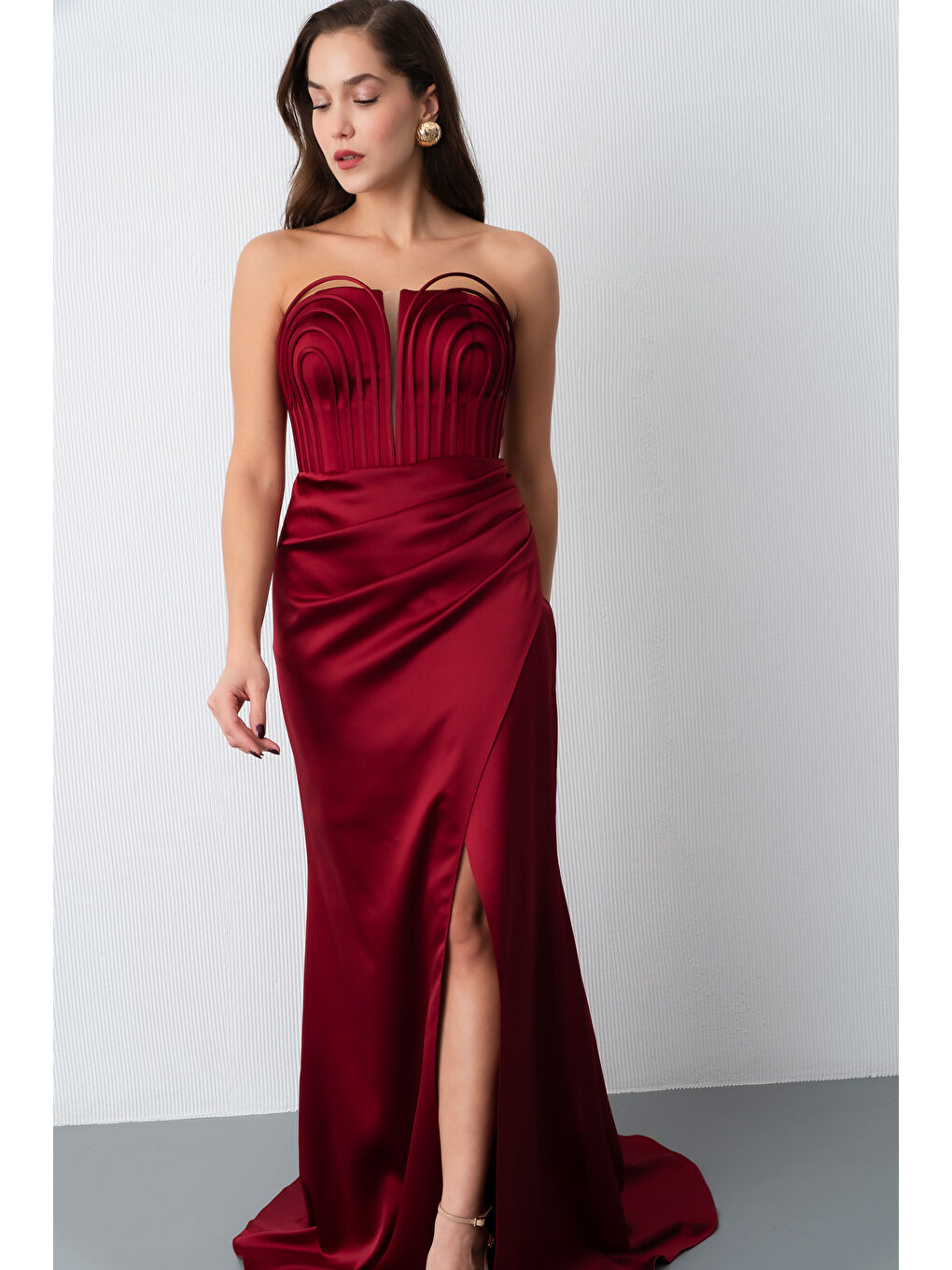 Kadın Bordo Yaka Detay Saten Uzun Söz Nişan Abiye Elbise-2