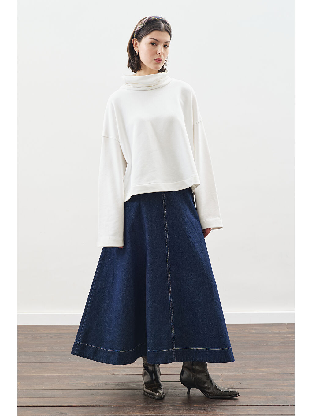 Yüksek Yakalı Oversıze Sweatshırt Ekru-2