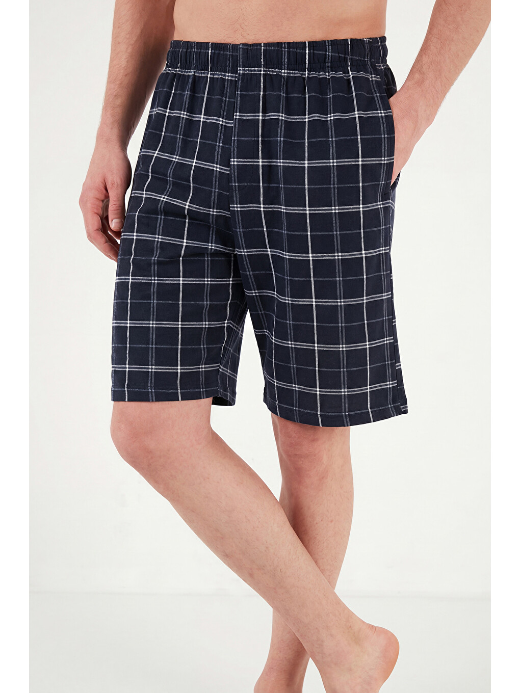 Gri Kareli Pamuklu Regular Fit Şortlu Pijama Takımı 6572022-4