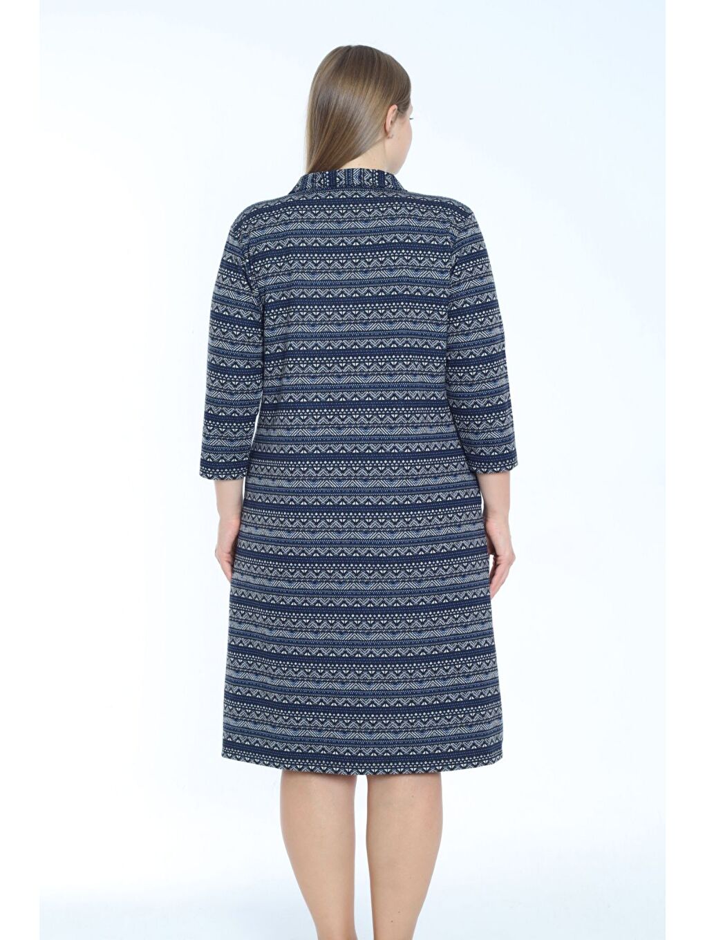 Karışık Kadın Büyük Beden Desenli Boydan Düğmeli Cepli Truvakar Kollu Jakarlı Elastanlı Elbise-3