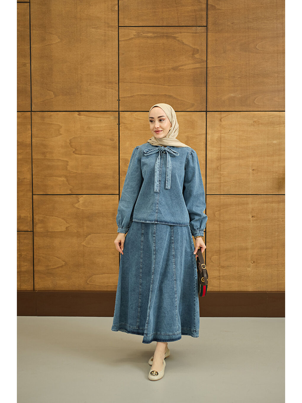 Kadın Yaka Bağlamalı Etekli Jean Takım Buz Mavi
