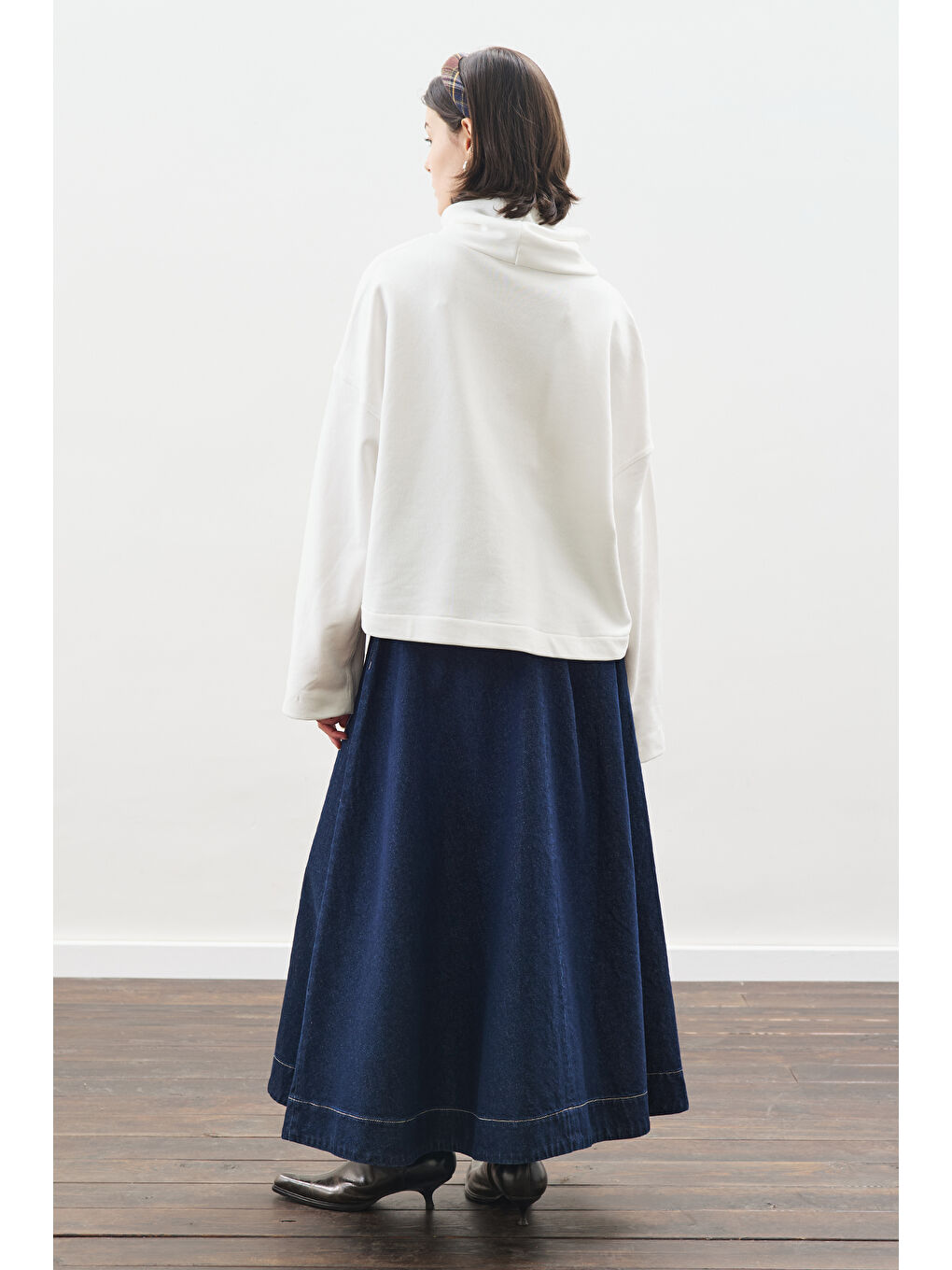 Yüksek Yakalı Oversıze Sweatshırt Ekru-5