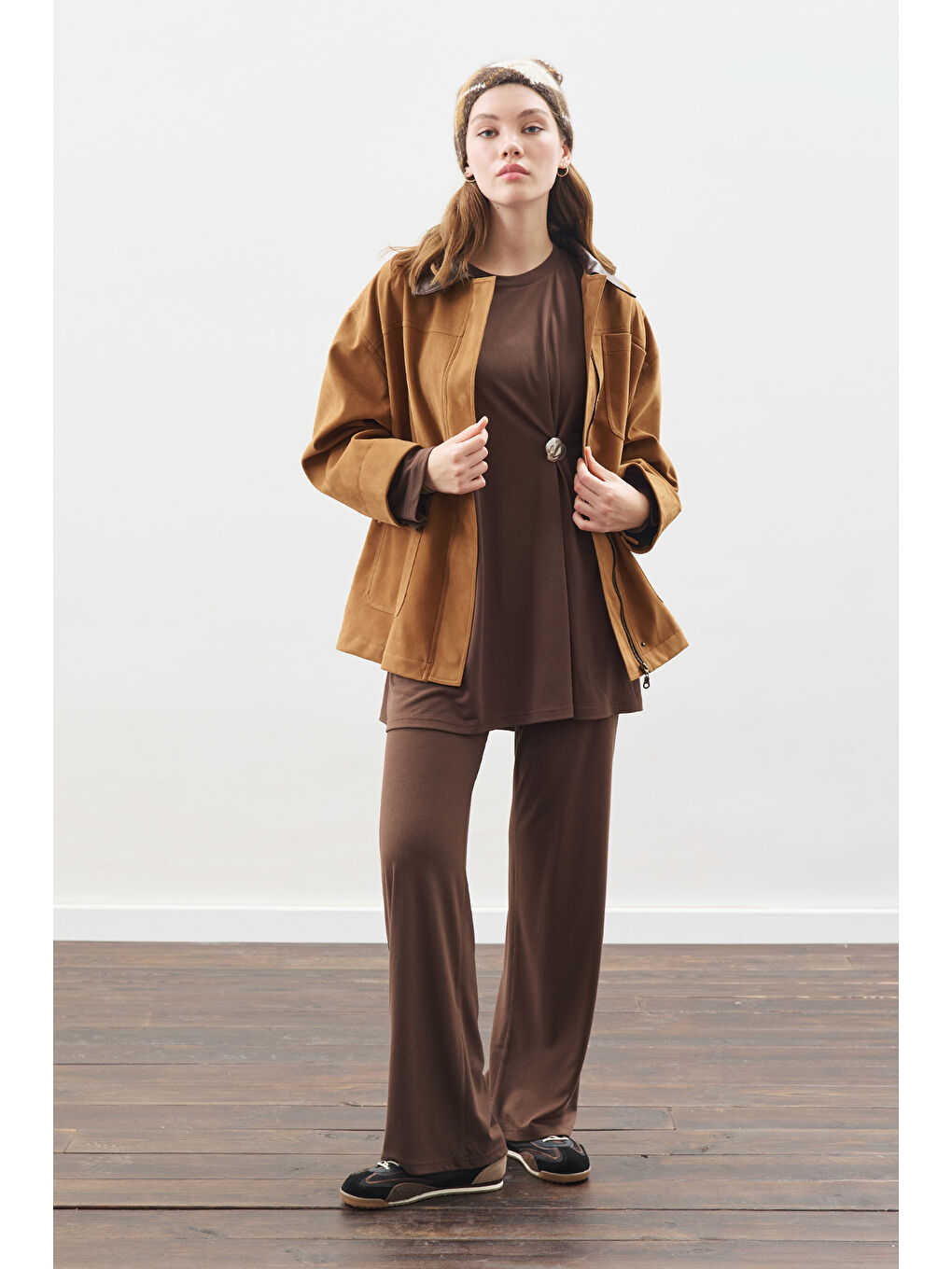 Düğüm Tasarımlı Pantolonlu Takım Kahverengi-1