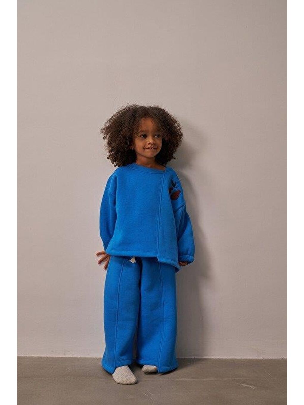 Yeşil Mavi Omuz Nakışlı Asimetrik Detaylı Alt Üst Takım