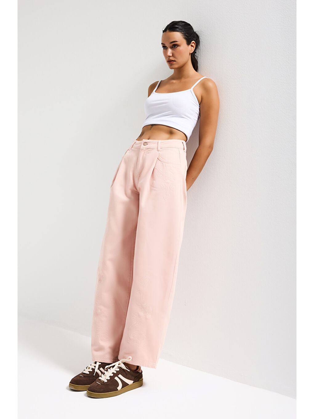 Pembe Kadın Pudra 6s6-20 Wide Leg Pleat Fit Nakış Desenli Özel Tasarım Denim Jean