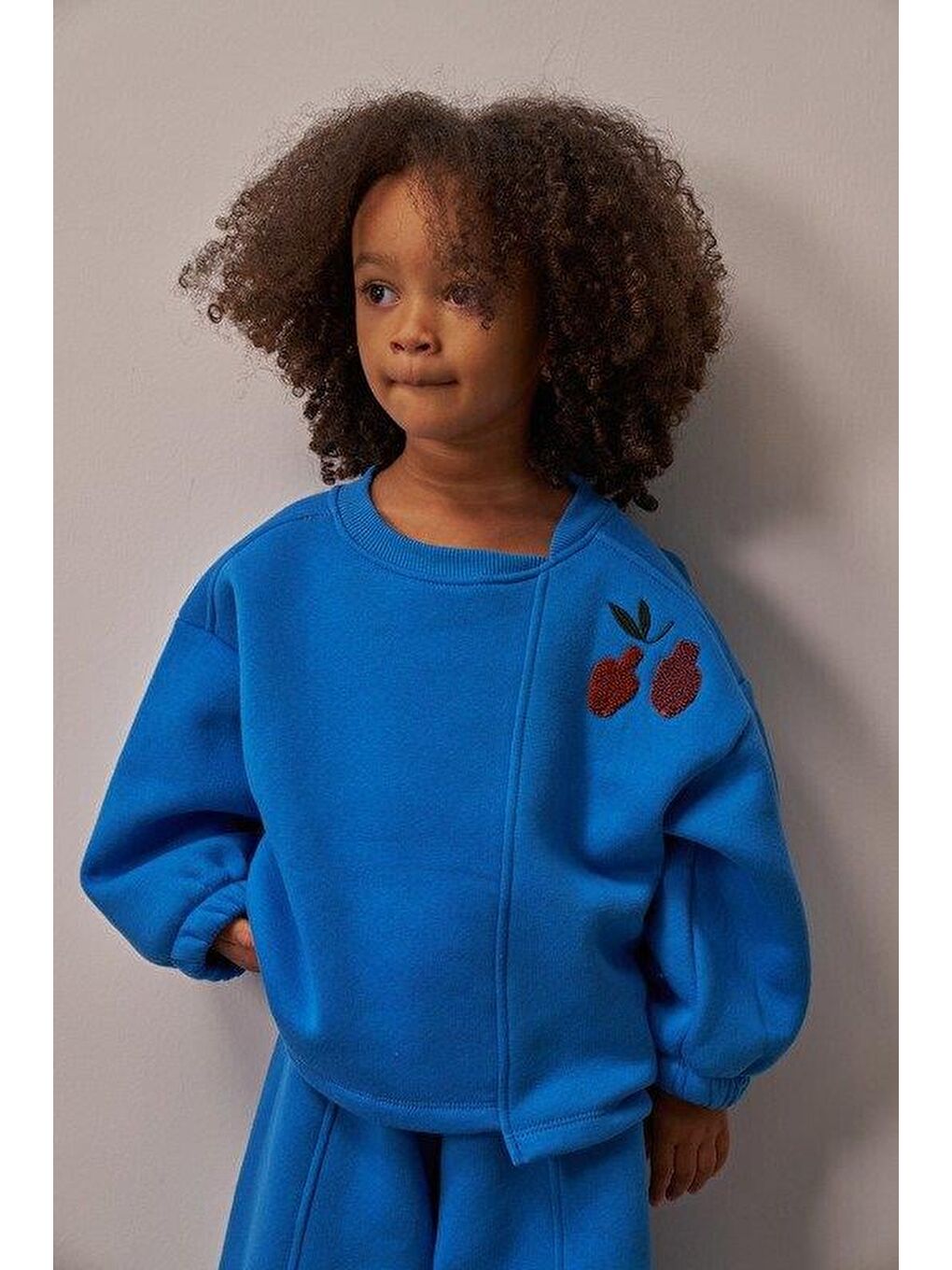 Yeşil Mavi Omuz Nakışlı Asimetrik Detaylı Alt Üst Takım-1