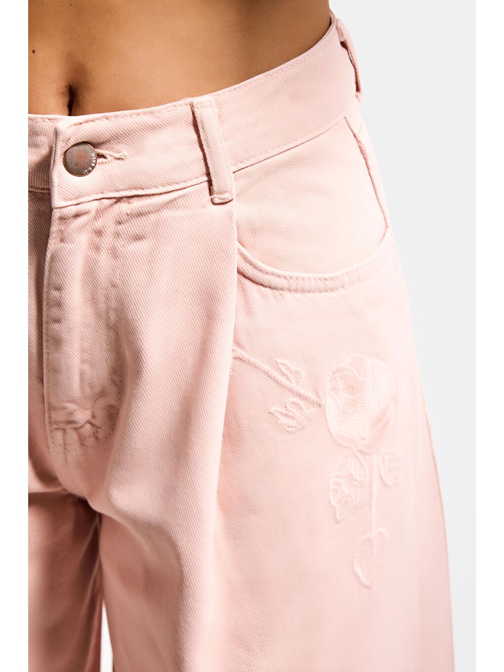 Pembe Kadın Pudra 6s6-20 Wide Leg Pleat Fit Nakış Desenli Özel Tasarım Denim Jean-1
