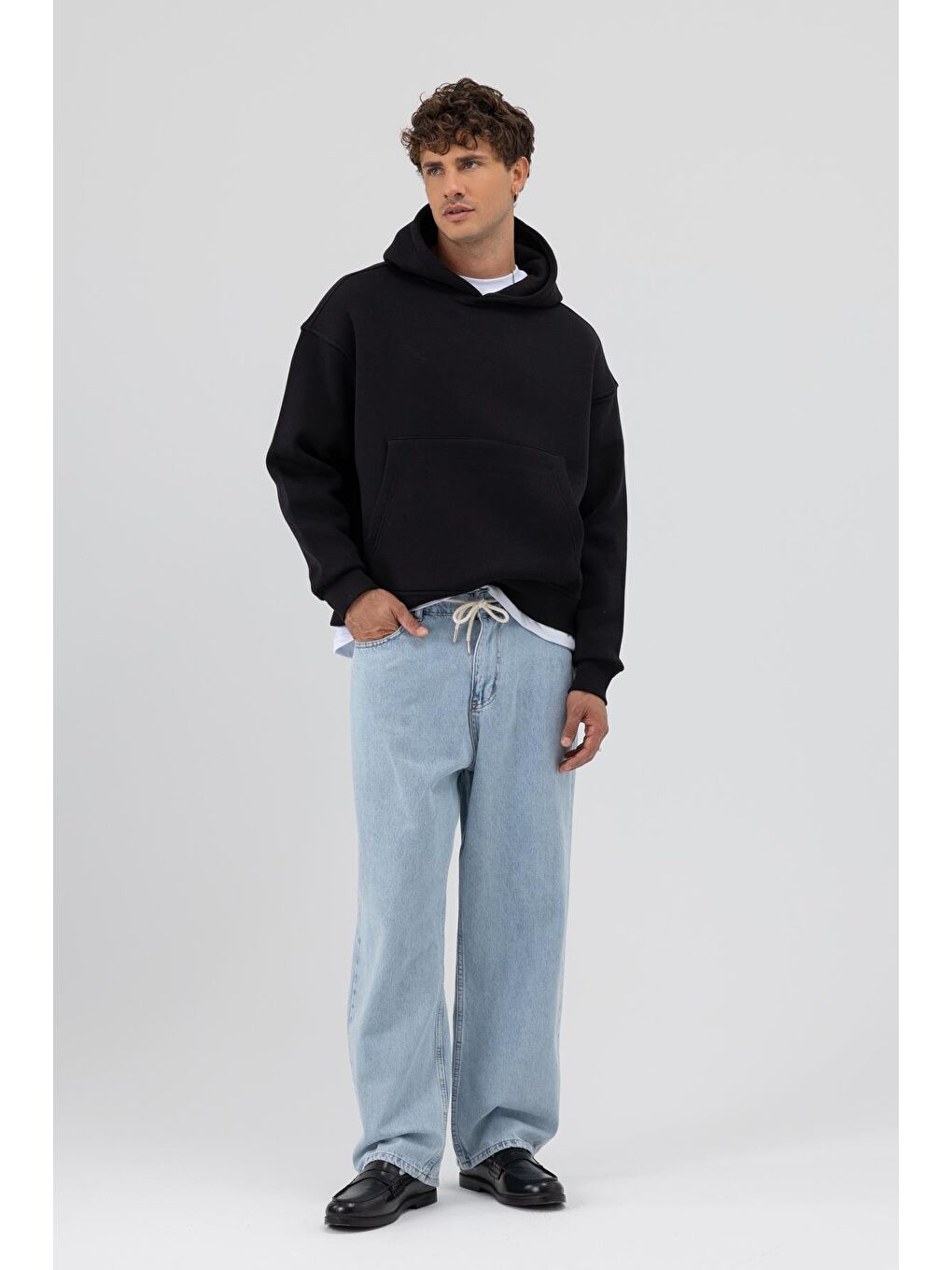 Basic Kapüşonlu Boxy Fit Sweatshirt Siyah