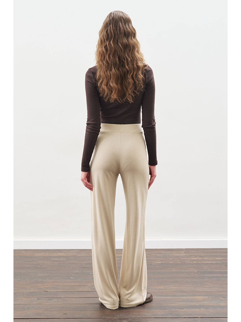 Bej Düğüm Tasarımlı Pantolonlu Takım Taş-7