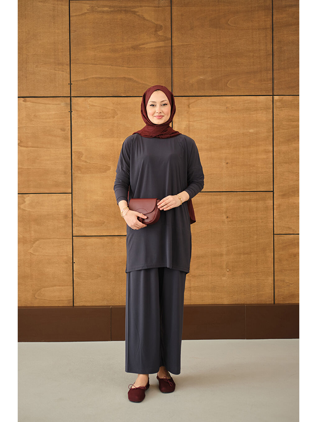 Kadın Dikiş Detay Yırtmaçlı Takım Antrasit-3