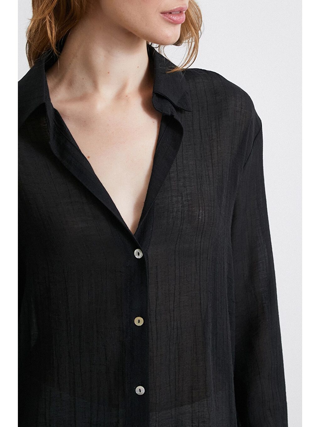 Kabartma Çizgili Saten Gömlek Siyah-1