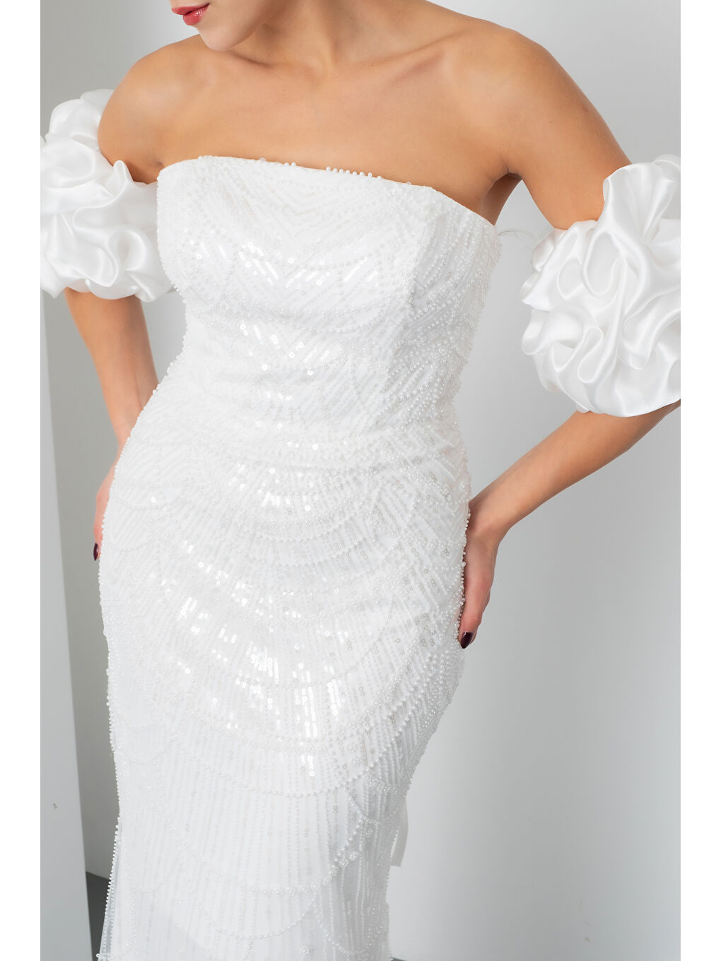 Kadın Beyaz Kol Detay Boncuklu Uzun Abiye Elbise-3
