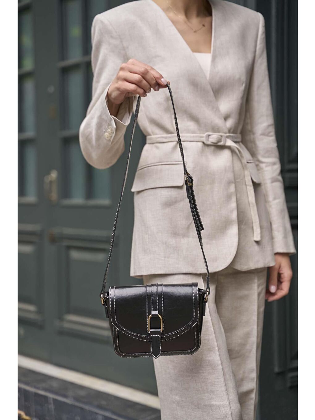 Tokalı Deri Görünümlü Mini El Ve Omuz Çantası Siyah-4