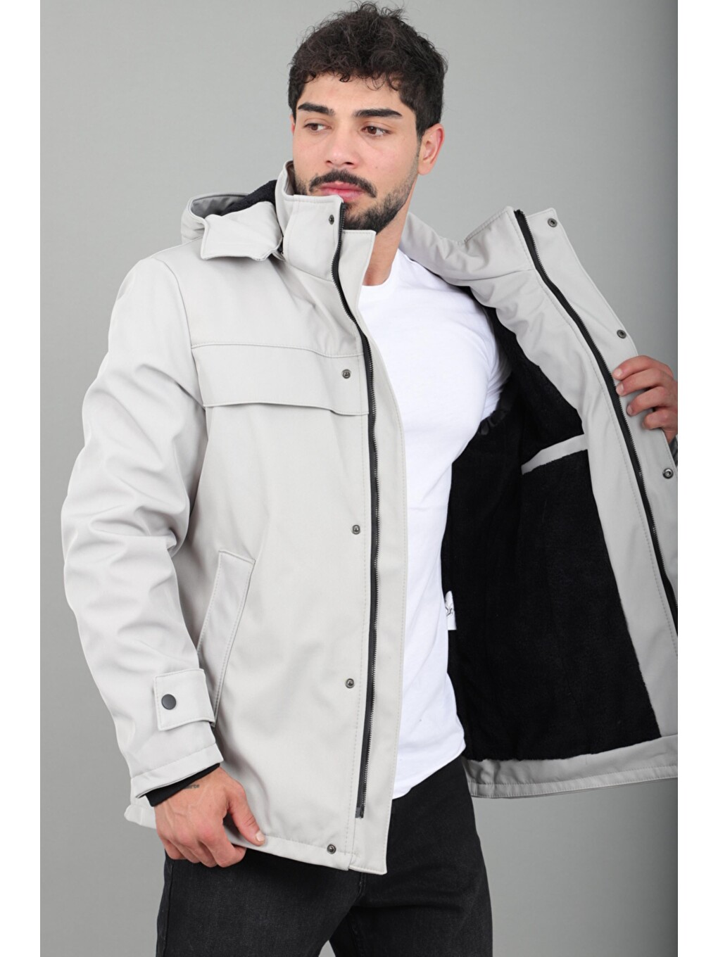 Bej İçi Kürklü Göğüs Detay Softsheel Kışlık Mont Kmd 833_50524-2