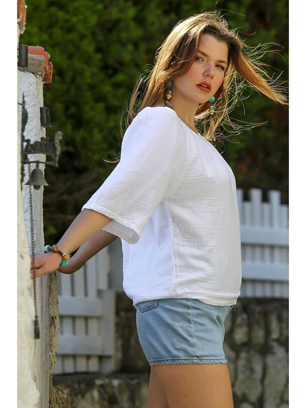 Beyaz Carmen Yaka İspanyol Kol Yıkamalı Casual Müslin Dokuma Bluz 62 56-2