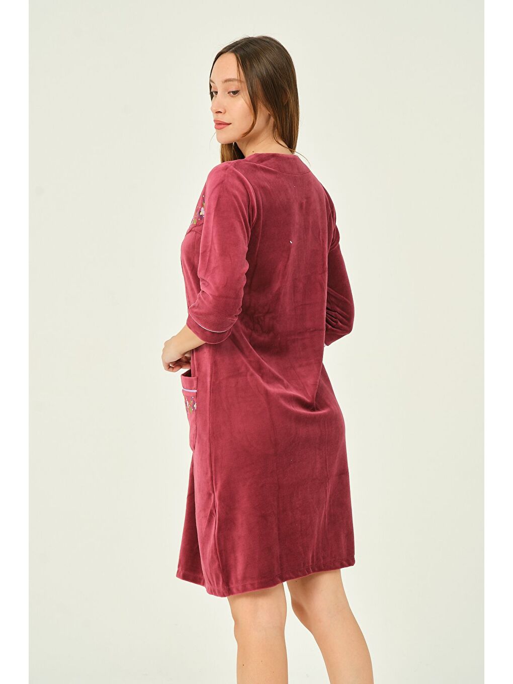 Bordo Kadın Fermuarlı Nakış Detaylı Pamuklu Kadife Elbise-2