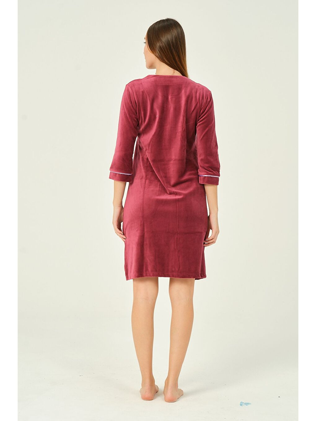 Bordo Kadın Fermuarlı Nakış Detaylı Pamuklu Kadife Elbise-4