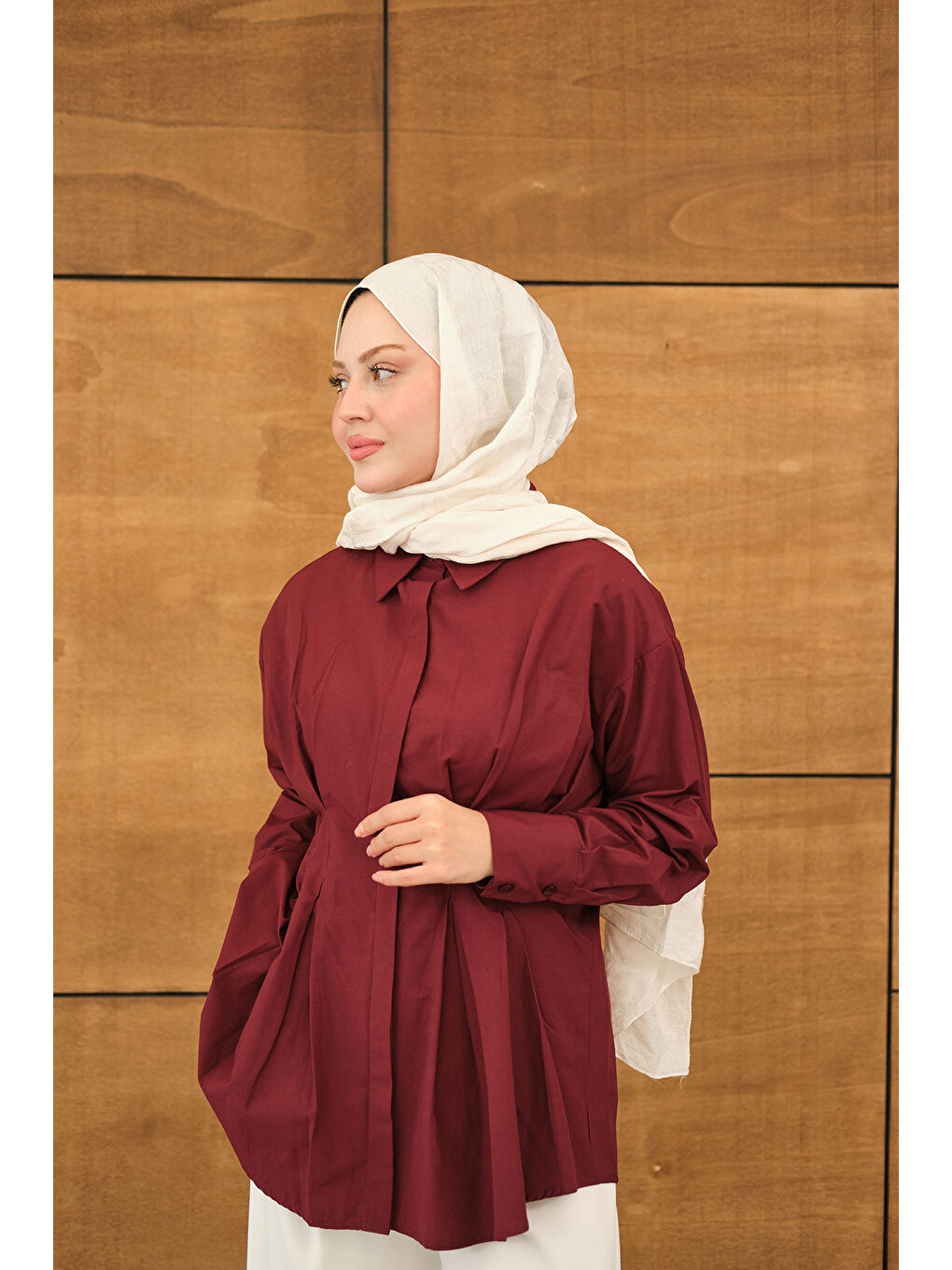 Kadın Beli Pile Detay Gizli Düğmeli Gömlek Bordo-4