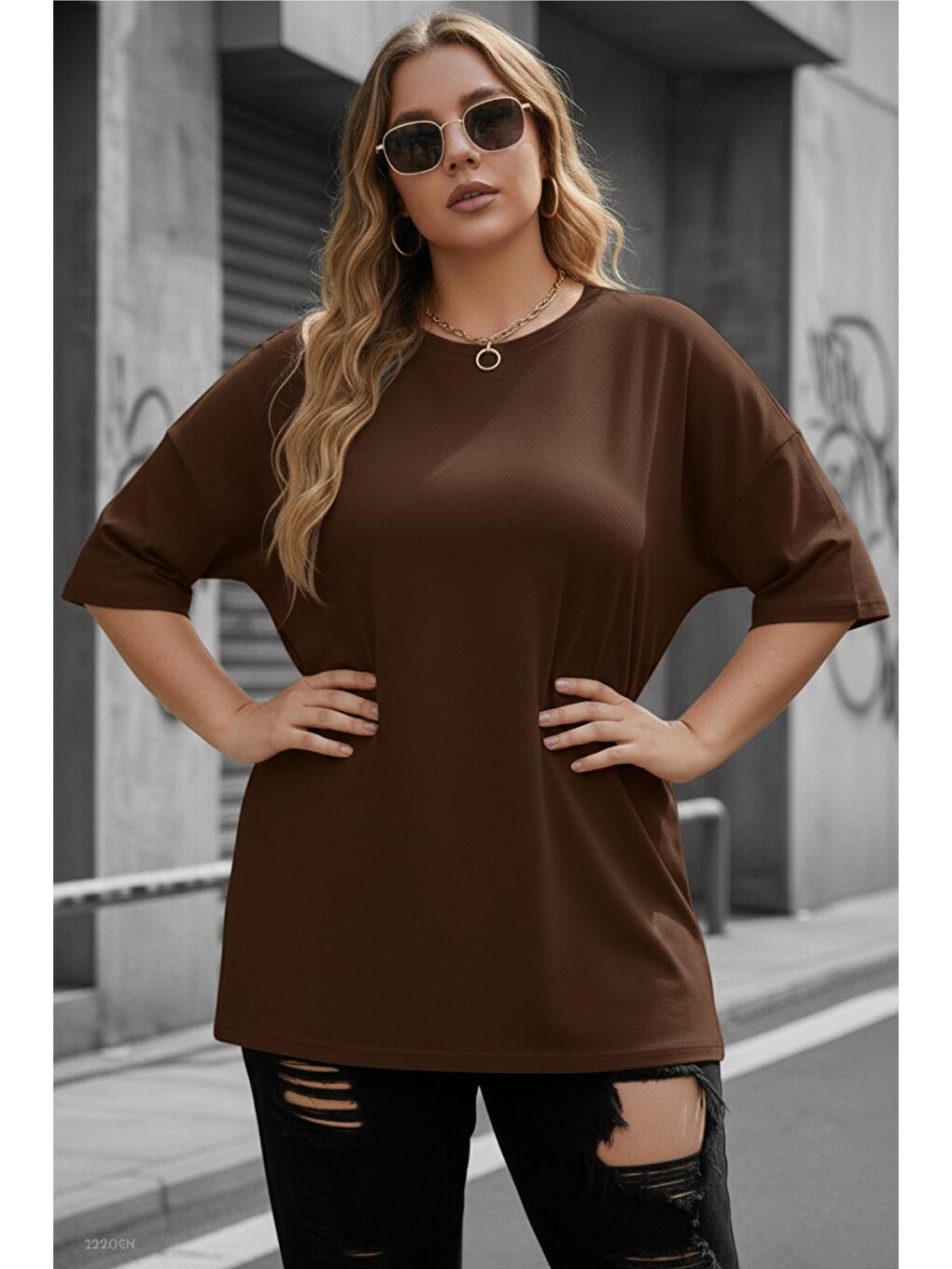 Kahverengi Mily Kadın Büyük Beden Battal Basic Bisiklet Yaka Pamuklu T-Shirt Rahat Kesim Unisex Sevgili Kombini