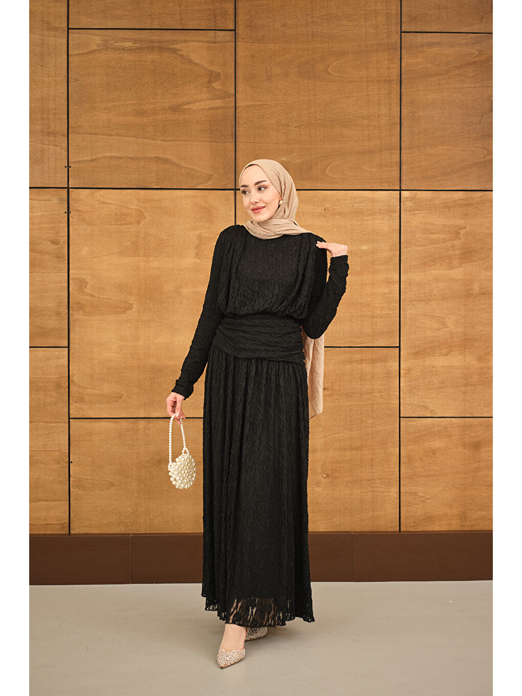 Kadın Tül Kumaş Kendinden Desenli Bel Büzgü Detay Elbise Siyah