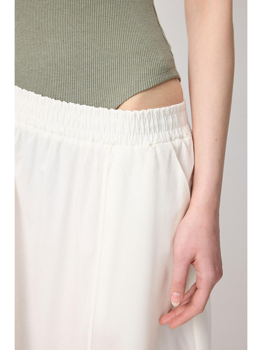 Yeşil Önü Fermuarlı Triko Body-4