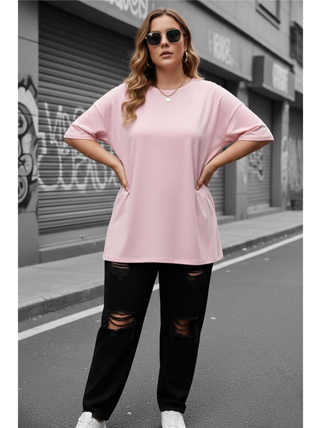 Pembe Mily Kadın Büyük Beden Battal Basic Bisiklet Yaka Pamuklu T-Shirt Rahat Kesim Unisex Sevgili Kombini-1