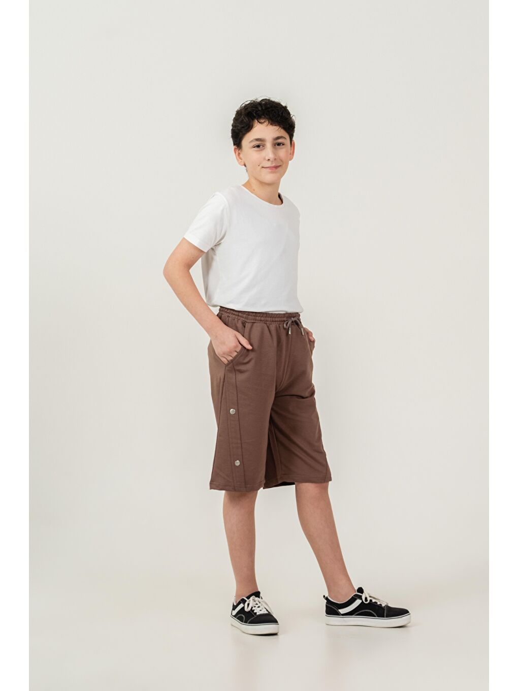 Kahverengi West Coast Baskılı Yanlar Çıtçıtlı Erkek Çocuk Şort-1