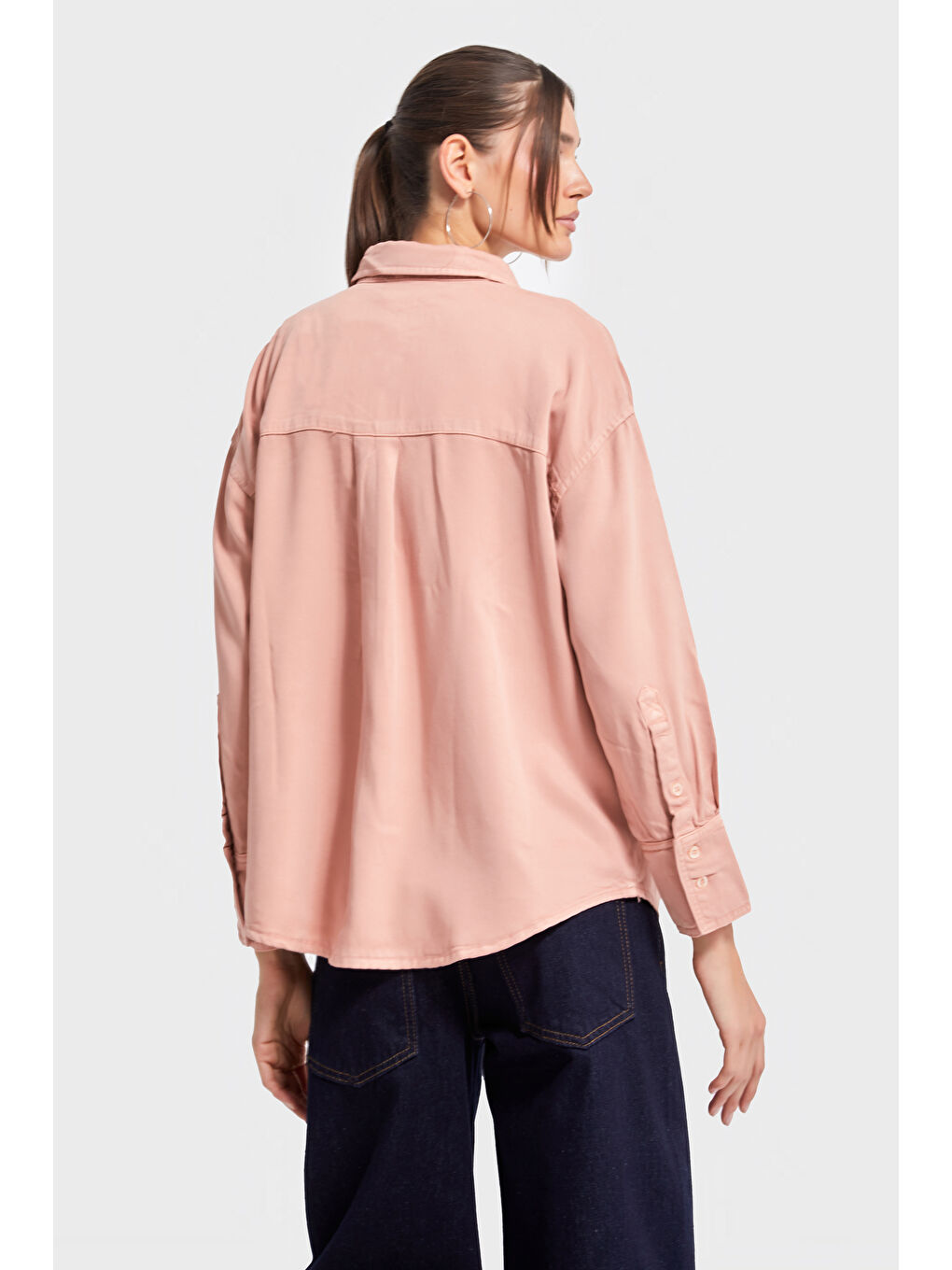 Pembe Kadın Pudra Renk 6s5-21 Organik Pamuk Viskon Kumaş Oversize Gömlek-4