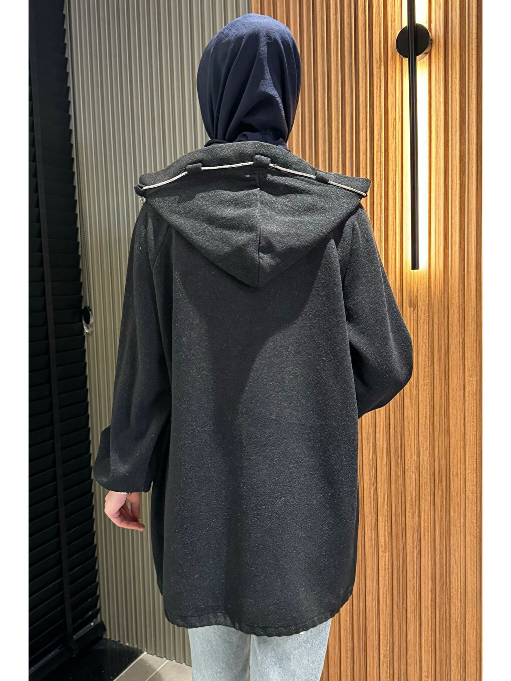 Antrasit Fermuarlı Kapüşonlu Tesettür Kaşe Ceket-7