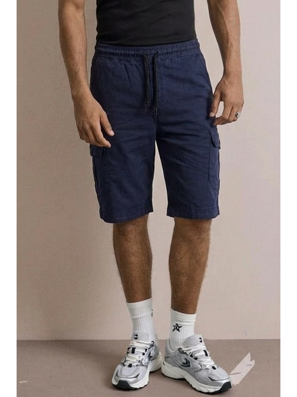 Erkek Dikiş Detaylı Jogger Kargo Cep Lacivert Kapri Şort-4