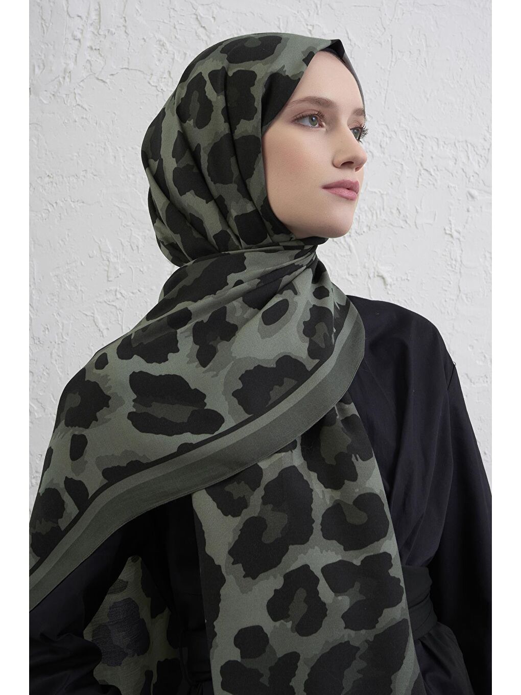 Haki İpek Leopar Şal 3 06-1