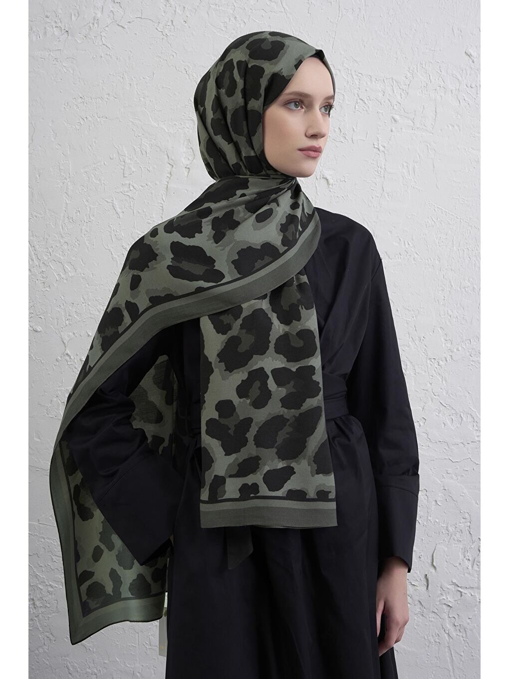 Haki İpek Leopar Şal 3 06-2