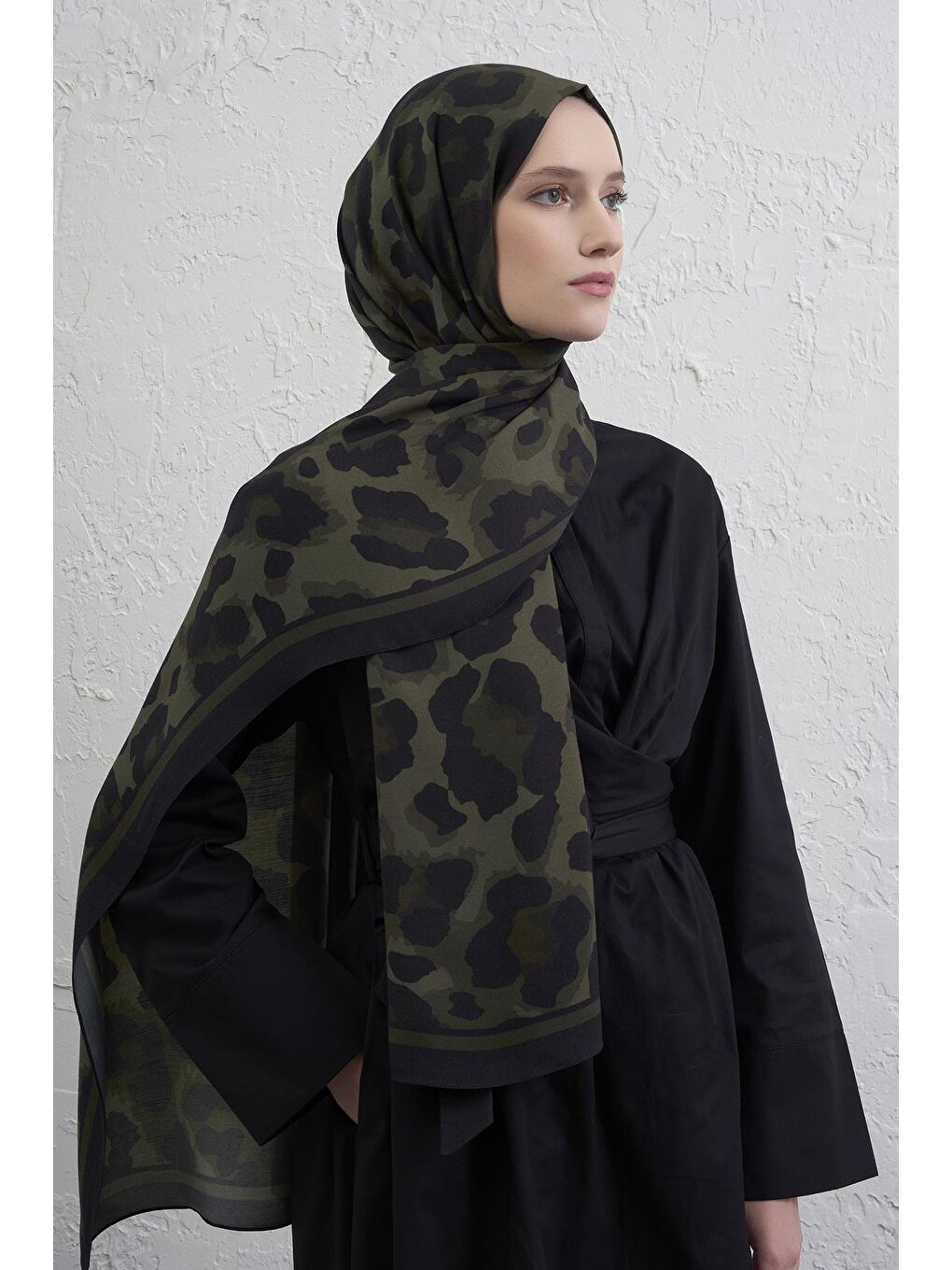 Yeşil İpek Leopar Şal 3 35