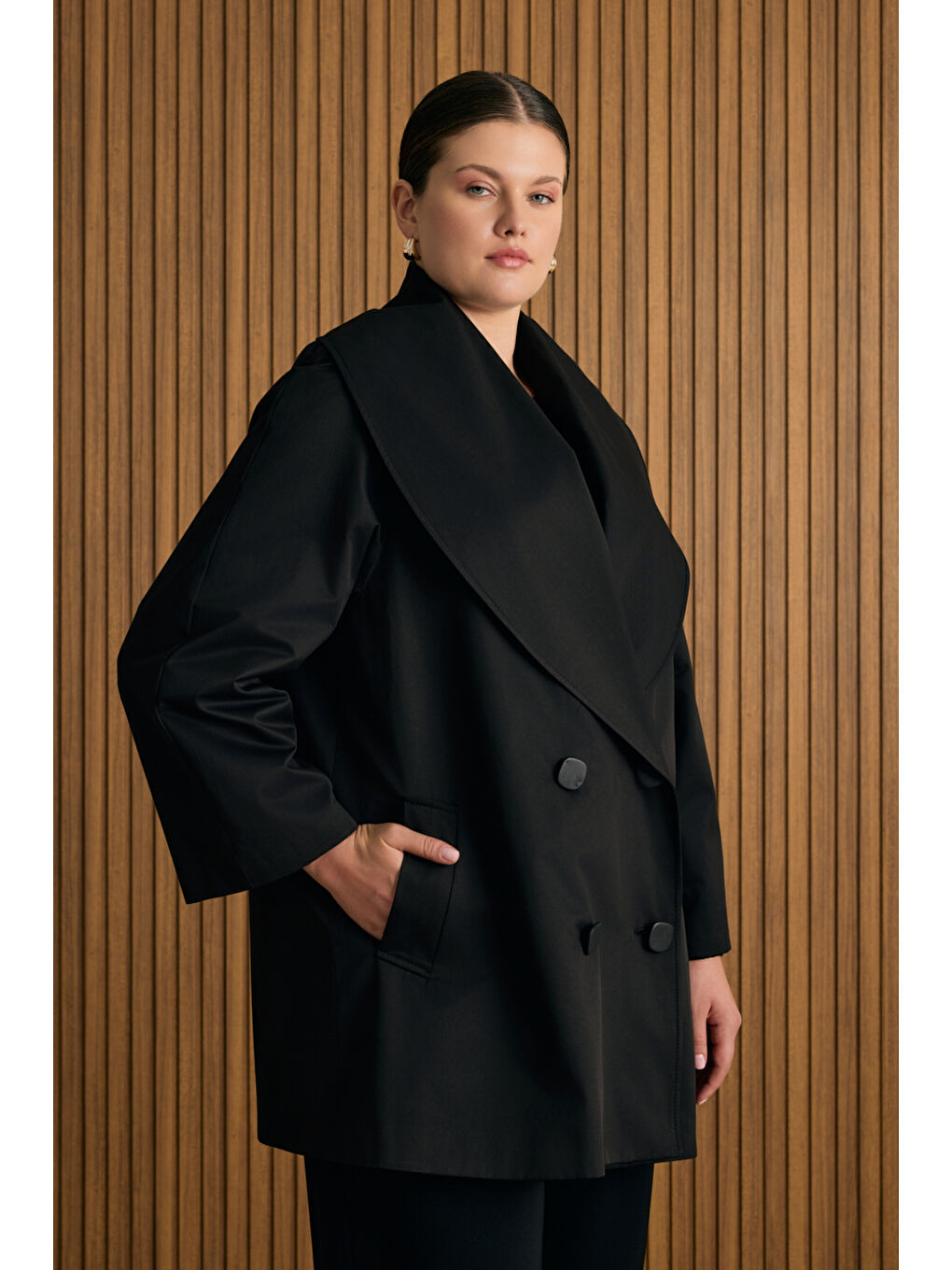 Siyah Şal Yaka Rahat Form Pamuk Kap-3