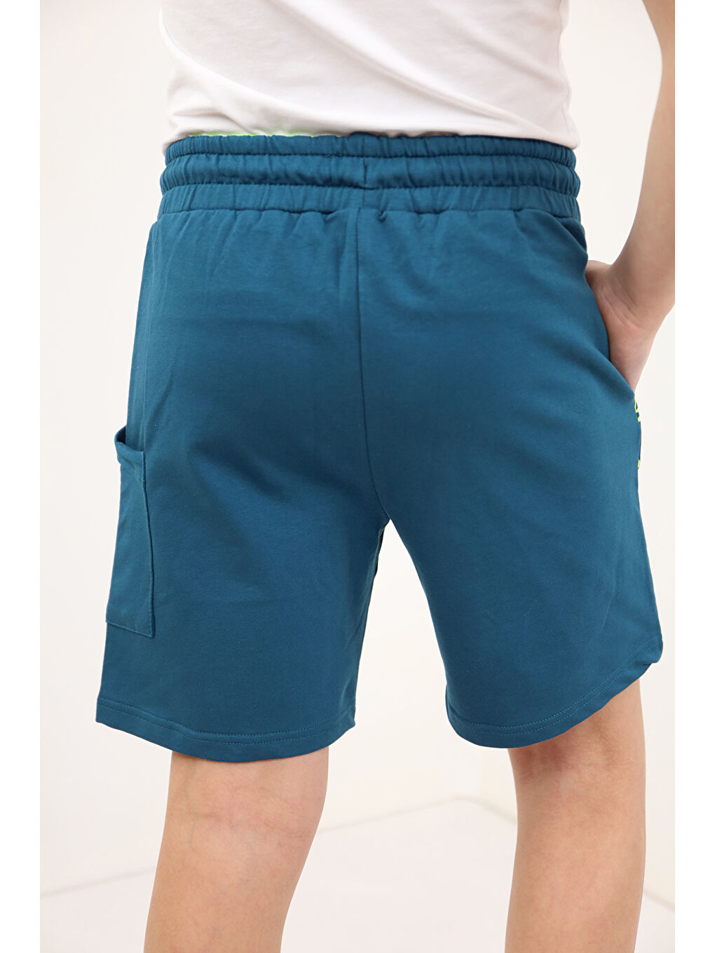 Petrol Erkek Çocuk Cep Detaylı Tek Paça Komple Yazı Baskılı Şort-1