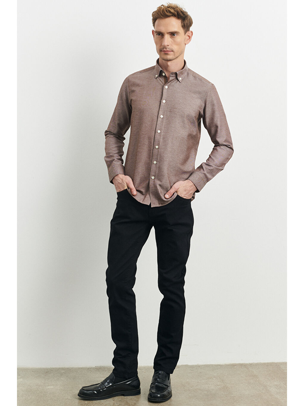 Bej Erkek Vizon Slim Fit Dar Kesim Düğmeli Yaka Uzun Kollu Oxford Gömlek-1