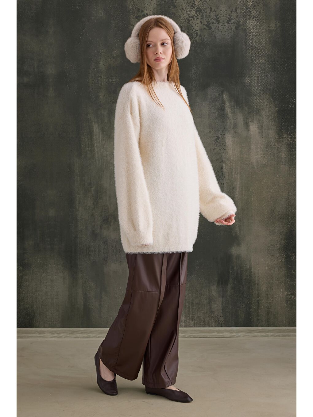 Bej Yumuşak Tüylü Kazak Açık Vanilya-2