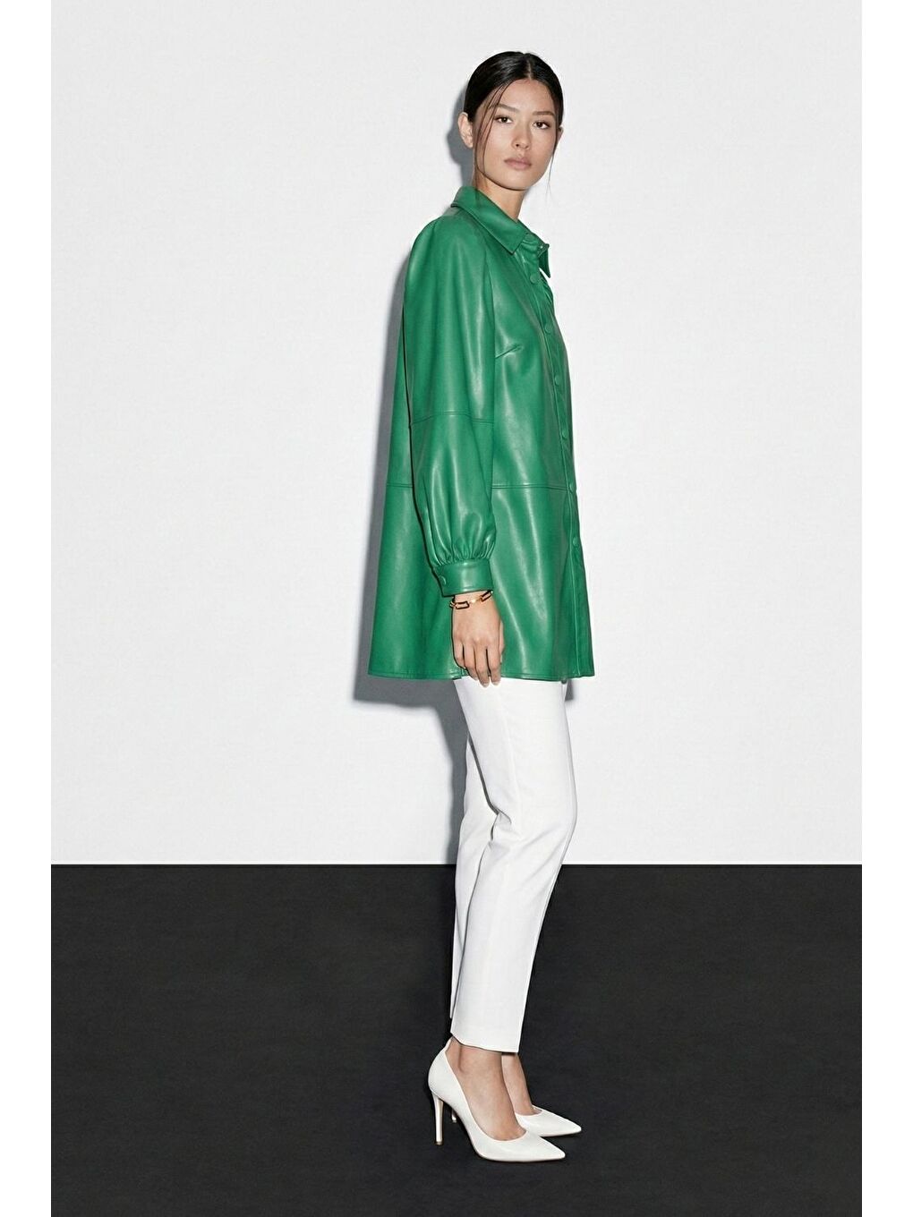 Çıt çıtlı Deri Görünümlü Yeşil Gömlek-2