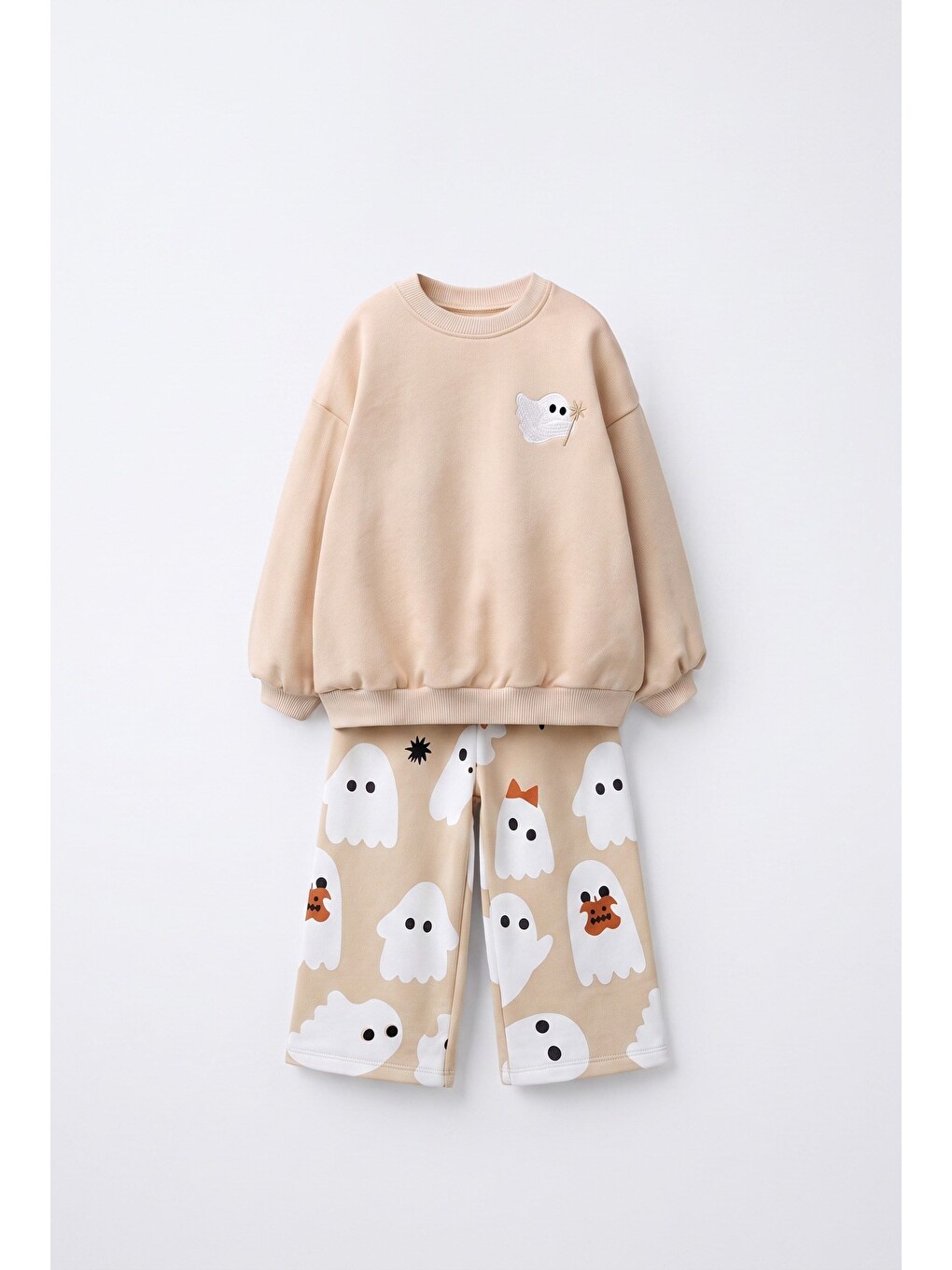 Beyaz Çocuk Desenli Ekru Sweatshirt Ve Bol Paça Eşofman Takımı