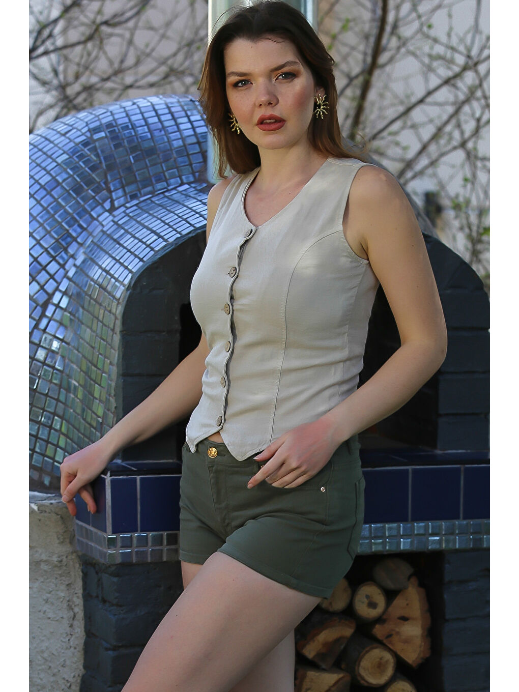 Bej V Yaka Düğmeli Yıkamalı Kulplu Casual Fitted Dokuma Yelek 55 45