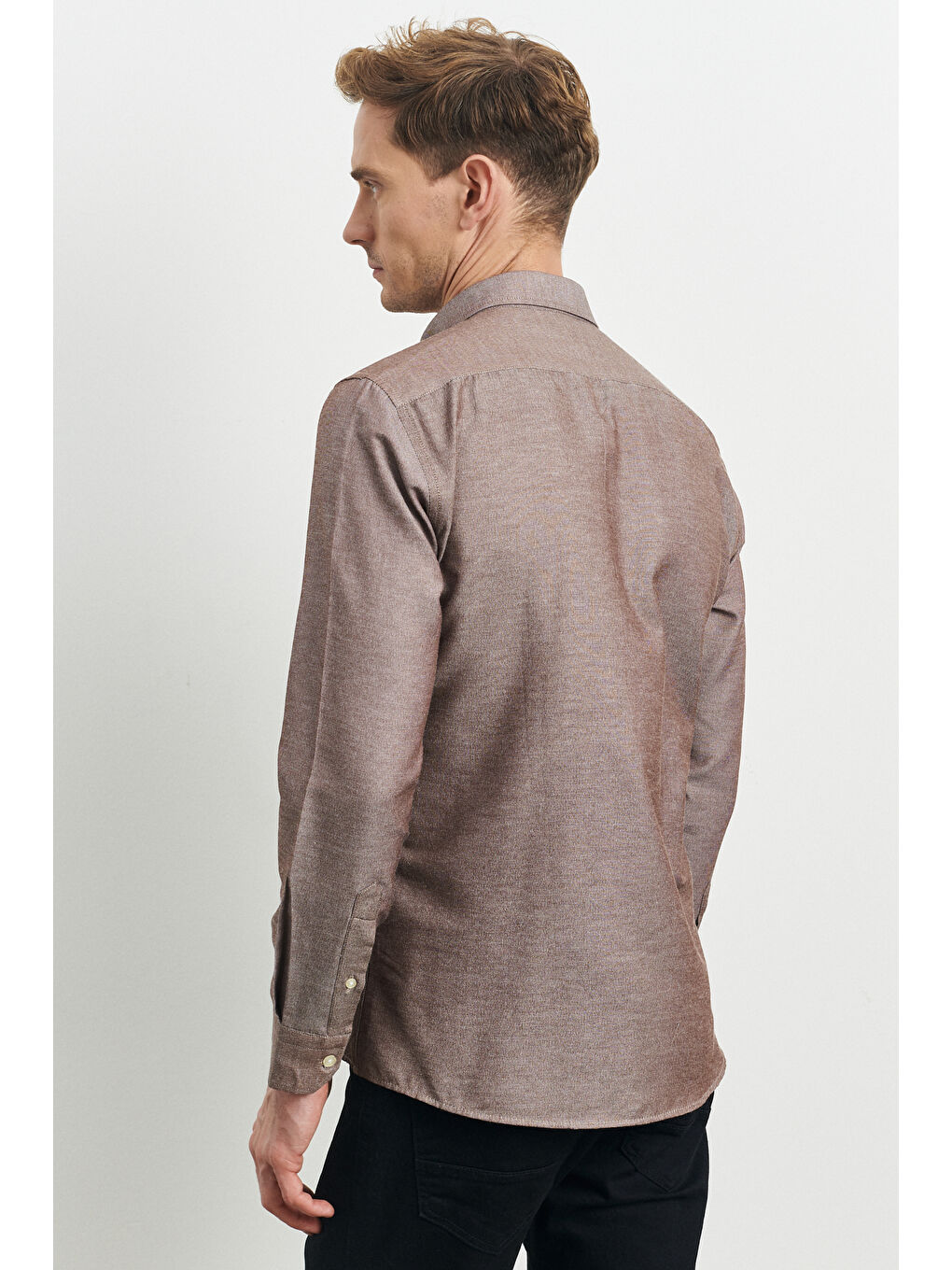 Bej Erkek Vizon Slim Fit Dar Kesim Düğmeli Yaka Uzun Kollu Oxford Gömlek-3