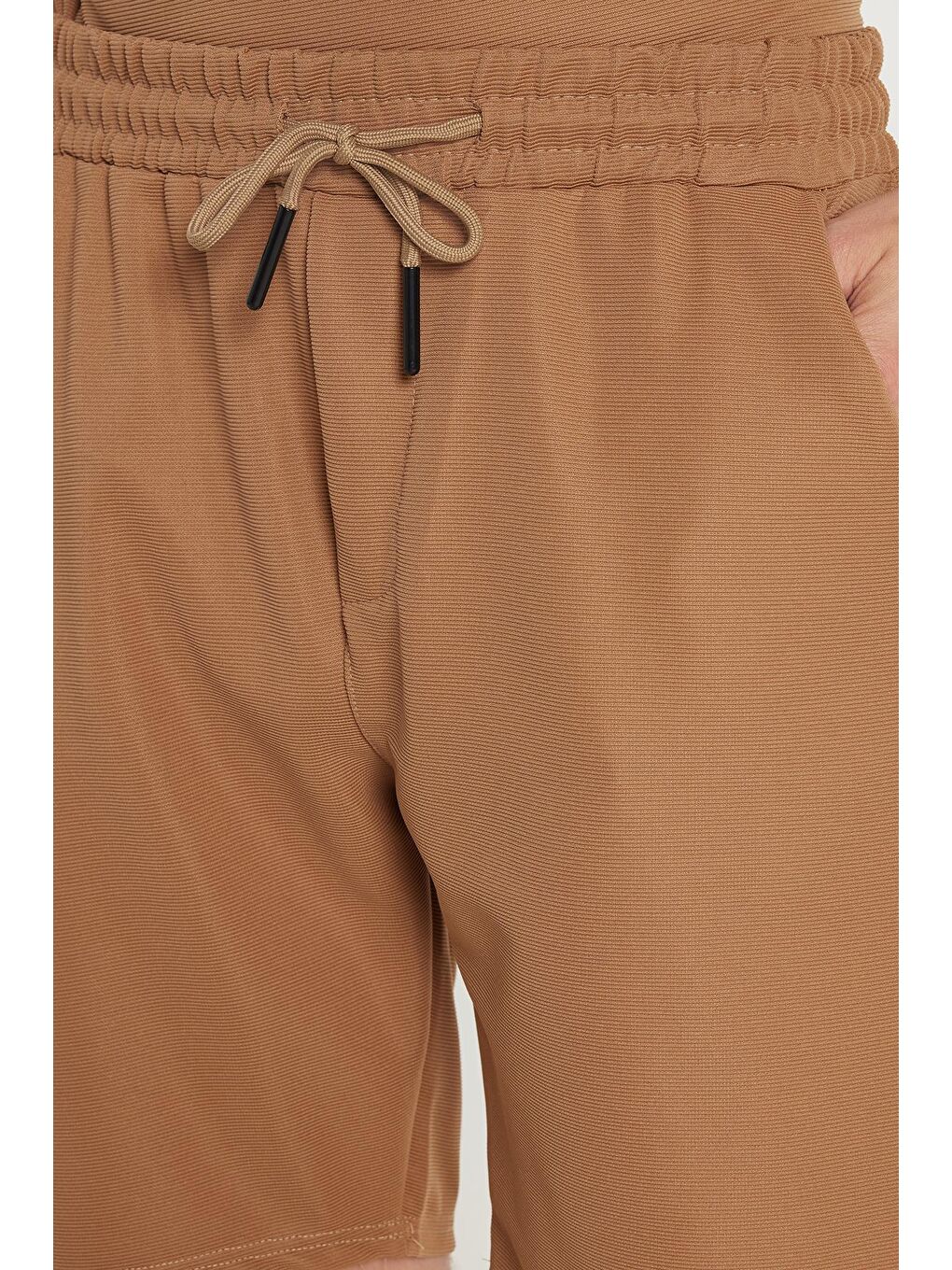 Erkek Standart Fit Normal Kesim Pamuklu Polo Yaka Beli Bağcıklı Kahverengi Şort Takım-2