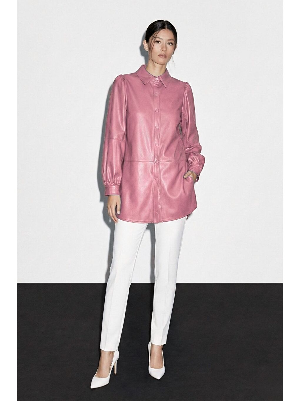 Çıt çıtlı Deri Görünümlü Pembe Gömlek