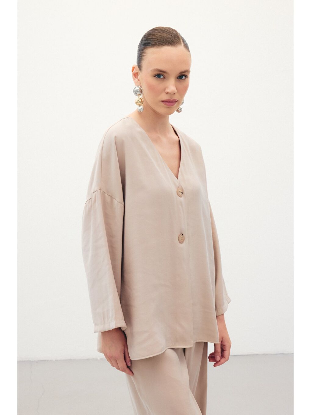 Bej Düğmeli Kimono - Taş-1