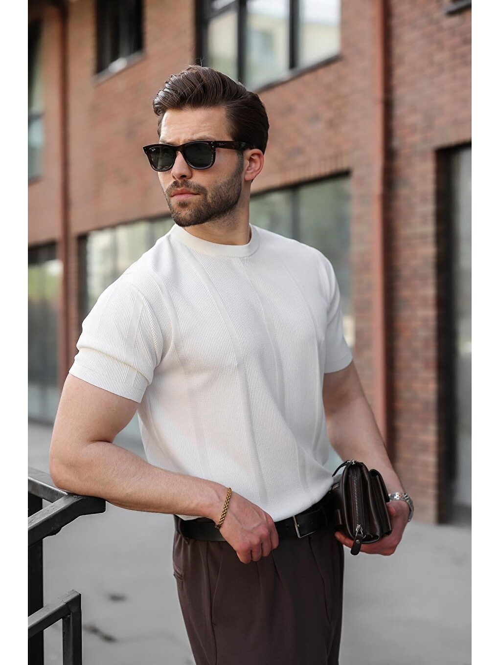 Beyaz Regular Fit Bisiklet Yaka Fitilli Triko Erkek Tişört E7490-4