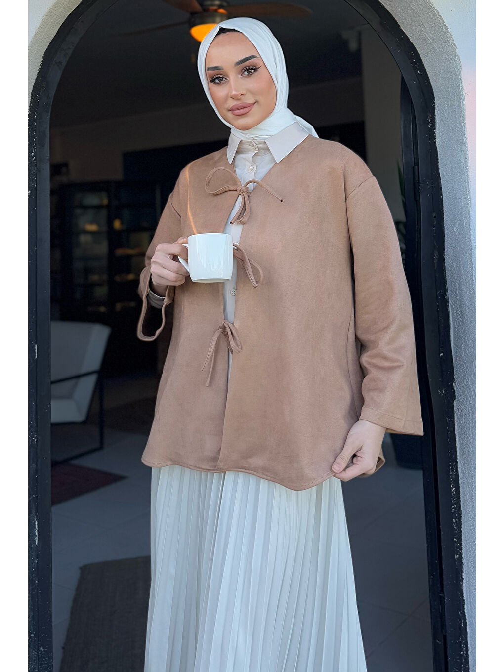 Ekru Kadın Ön Bağlamalı Tesettür Süet Ceket-2