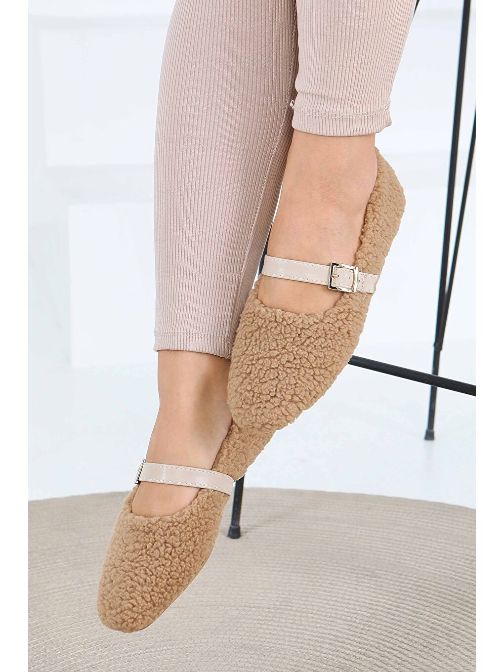 Kadın Bej Pelüş Kemerli Babet - 27792-BEJ